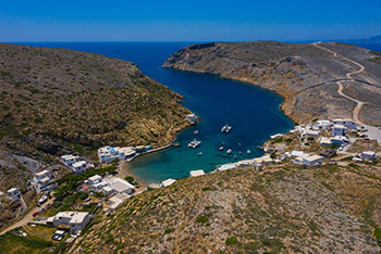 The gulf of Cheronissos in Sifnos